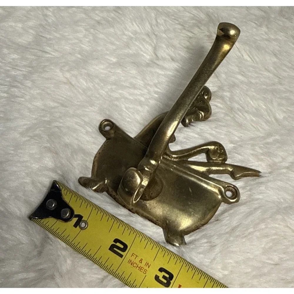 Vintage Brass Wall Hook Woman Bathtub Gold Bathroom Bathe Hollywood Regency Deco